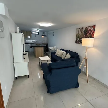 Efesto Apartament *